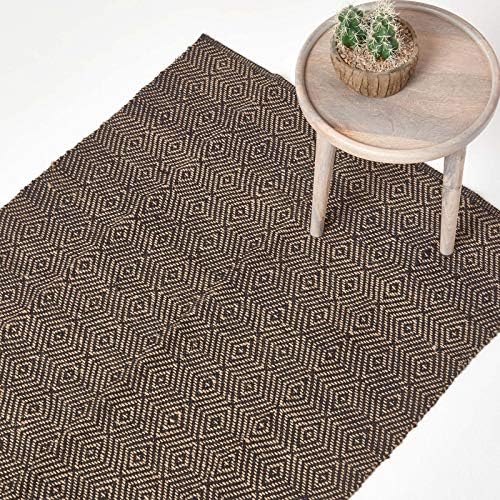 HOMESCAPES Extra Large Modern Jute Rug Black and Natural Diamond Geometric Aztec Design 150 x 240 cm (5ft x 8ft) Heavy Duty Suitable for Halls, Living Rooms or Conservatories